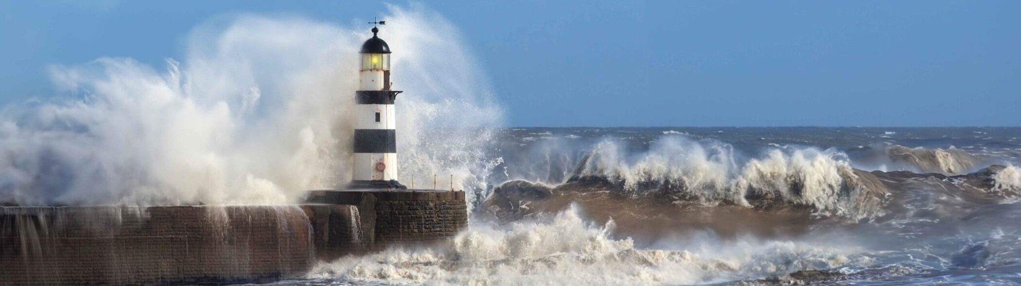 service-4_waves-crashing-over-seaham-lighthouse-1
