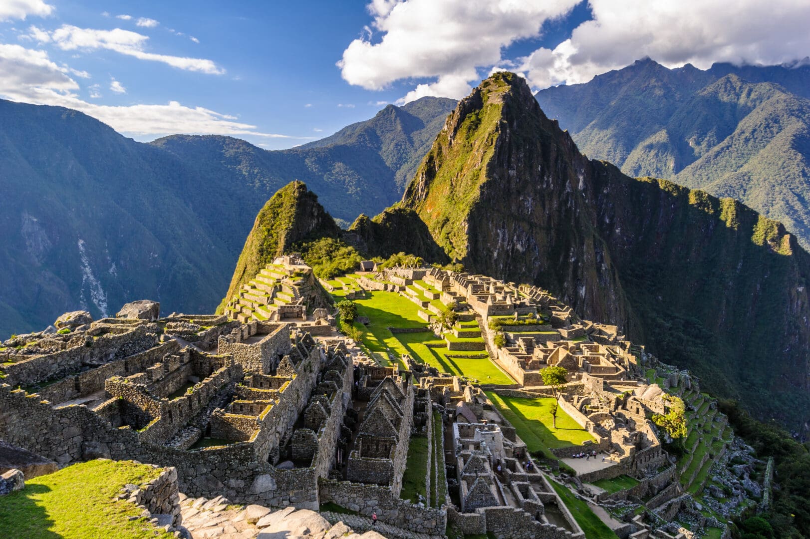 machupicchuaperuvianhistoricalsanctuaryin1981anda